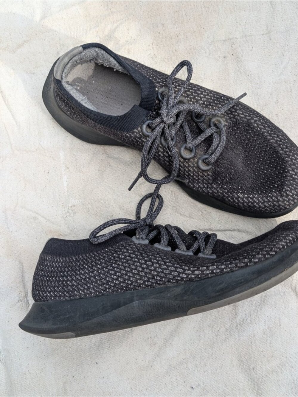 allbirds Black Knit Lace-Up Sneakers with Subtle Gray Weave